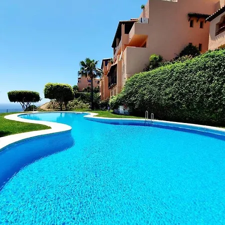Alcores Seaviews Apartment *