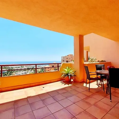 Alcores Seaviews Apartment Sitio de Calahonda